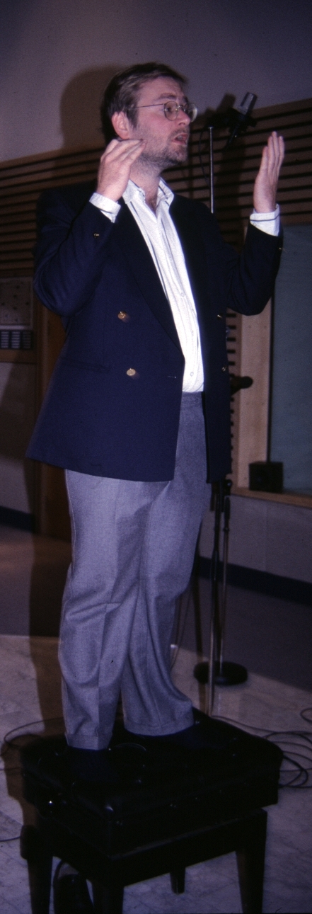 Niels Muus dirigerer i Radiohuset